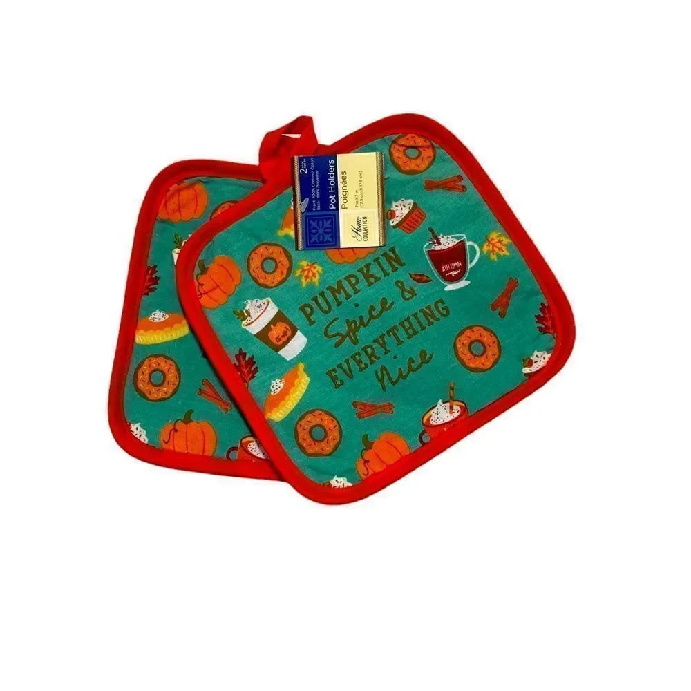 NWT 4 Piece Thanksgiving Kitchen Set Pot Holders/ Oven Mitts & Towel